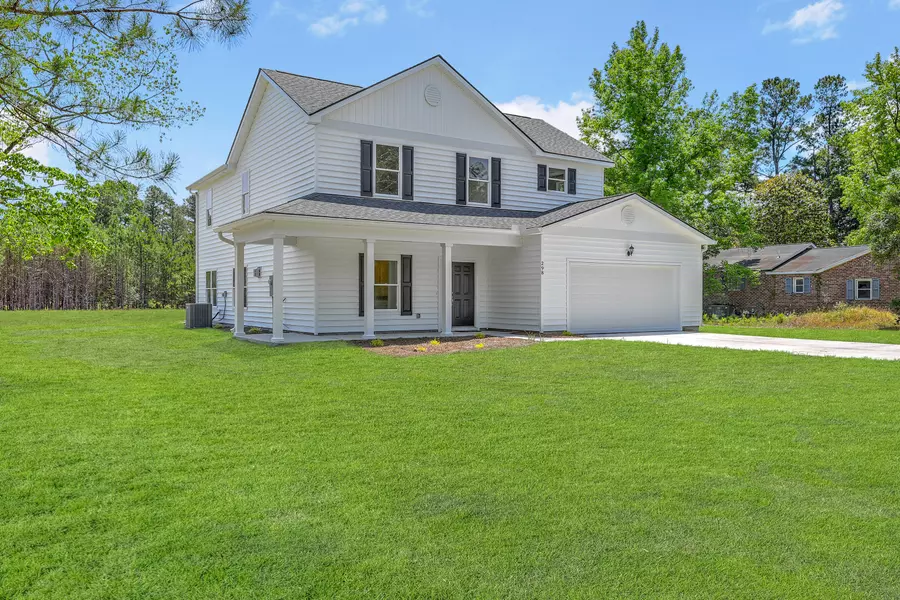 298 Mizell Rd, Dorchester, SC 29437