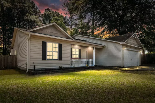 210 Basswood Ave, Summerville, SC 29483