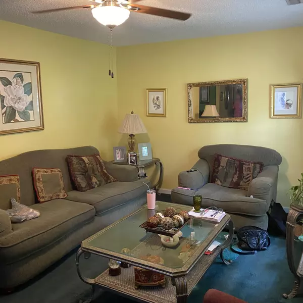 Moncks Corner, SC 29461,214 Winter St