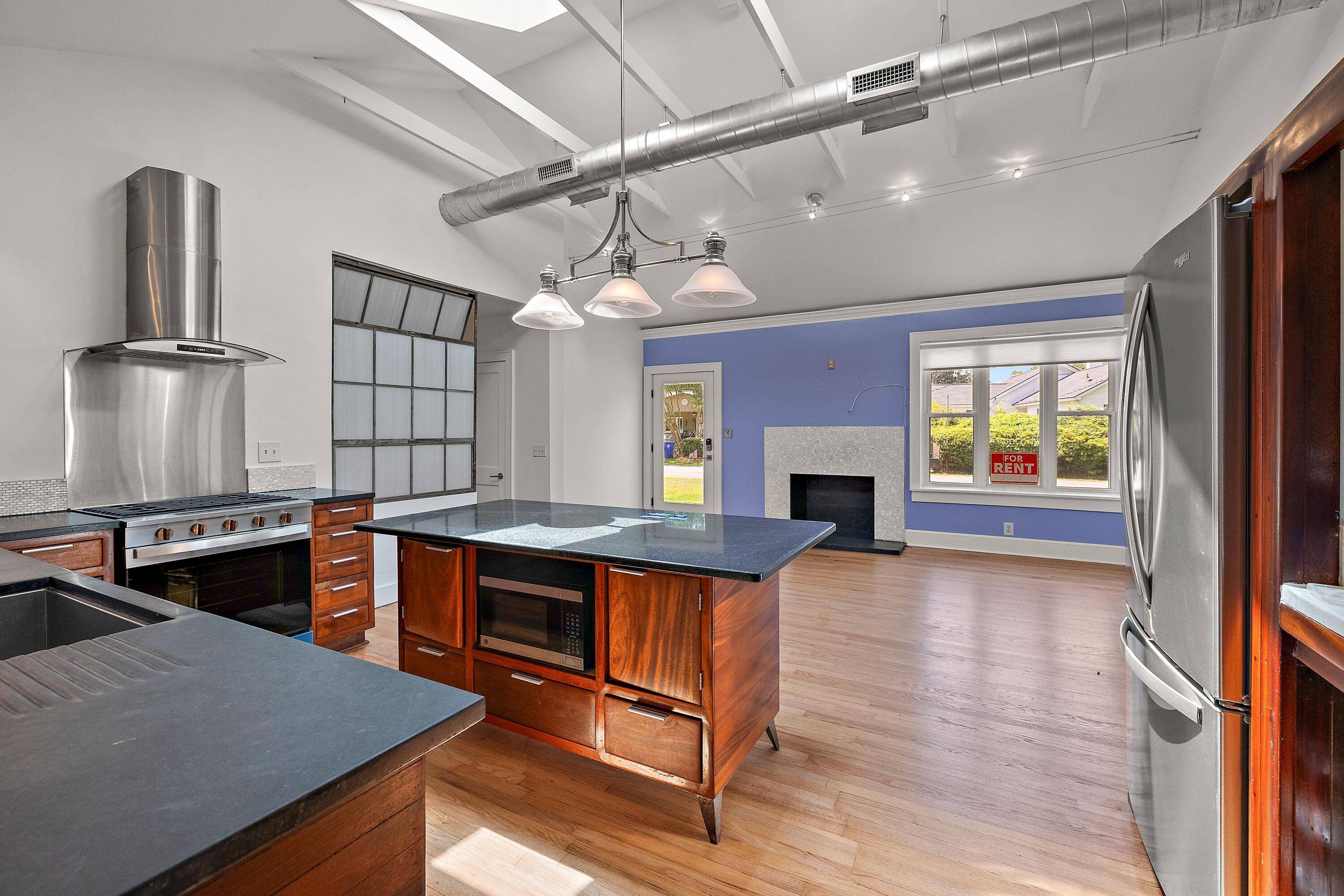 Charleston, SC 29407,1224 Hollywood Dr