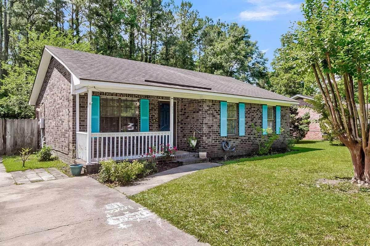 Summerville, SC 29483,202 Pamela Ln