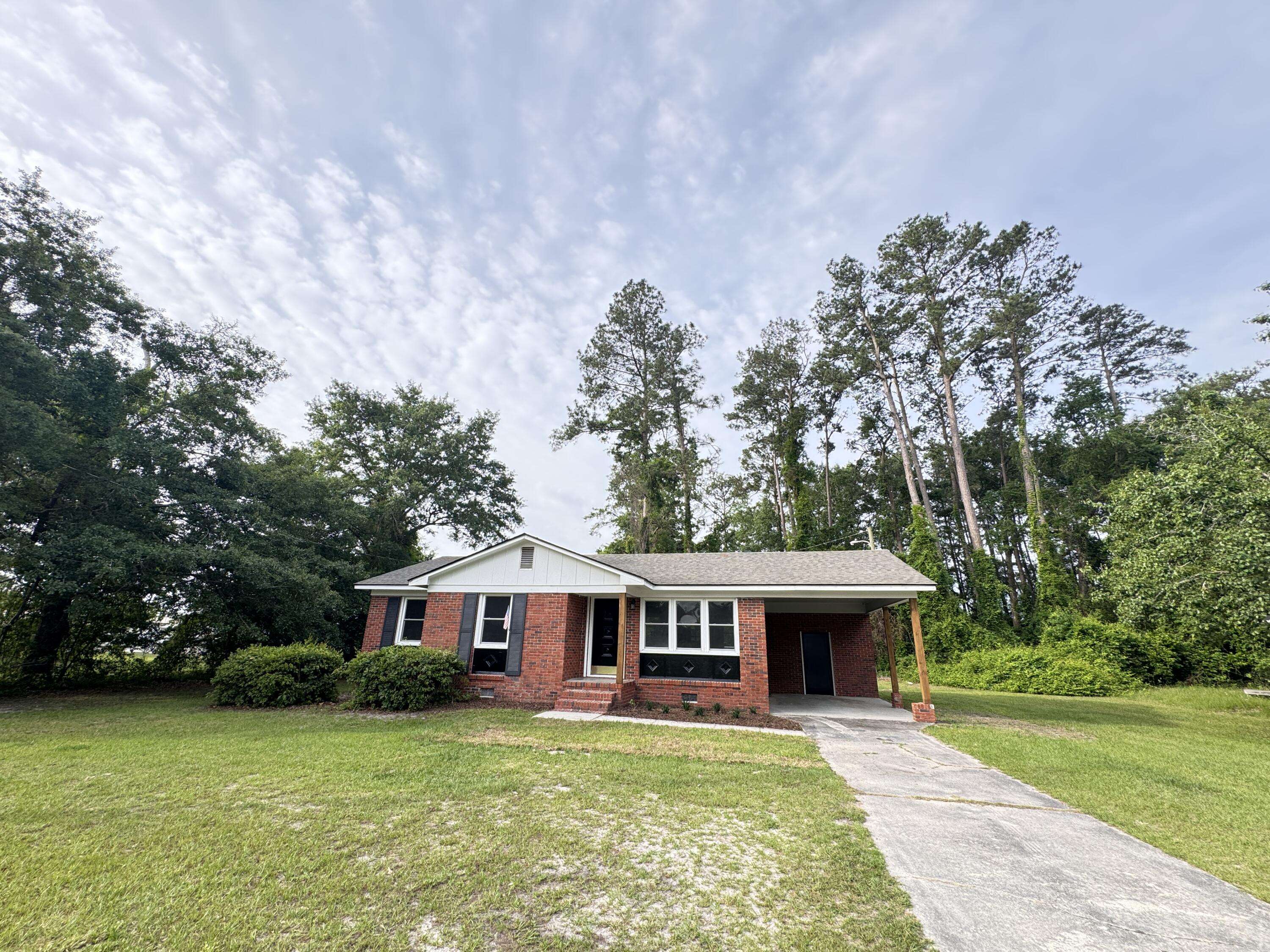 Walterboro, SC 29488,105 Dandridge Rd