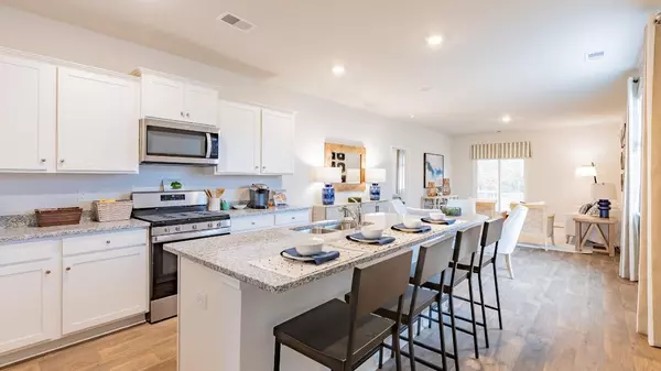 Summerville, SC 29486,812 Long Bluff Rd