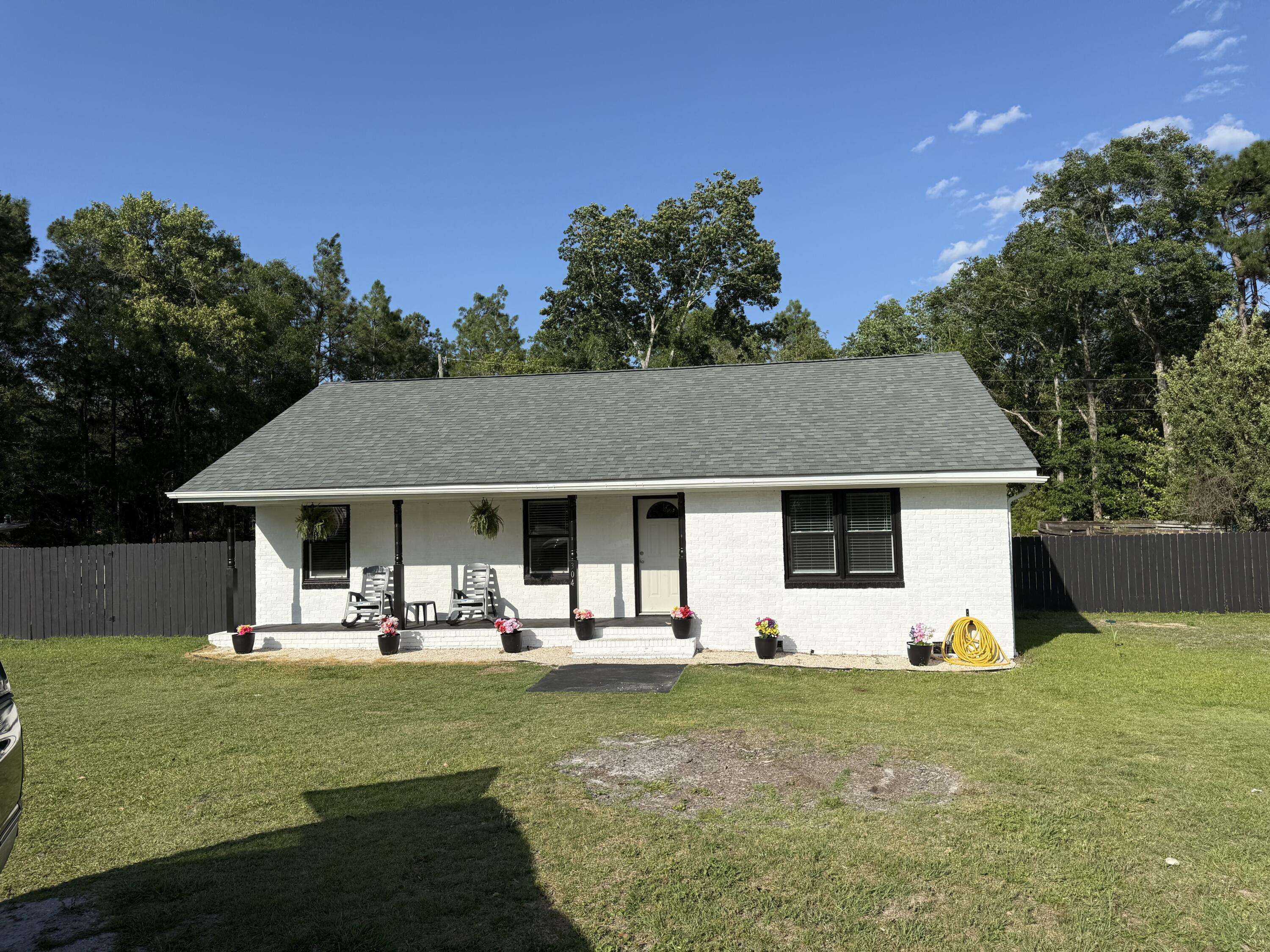 304 Carolina Cir, Walterboro, SC 29488