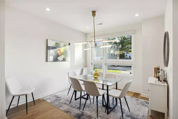 Charleston, SC 29403,14 F St #B