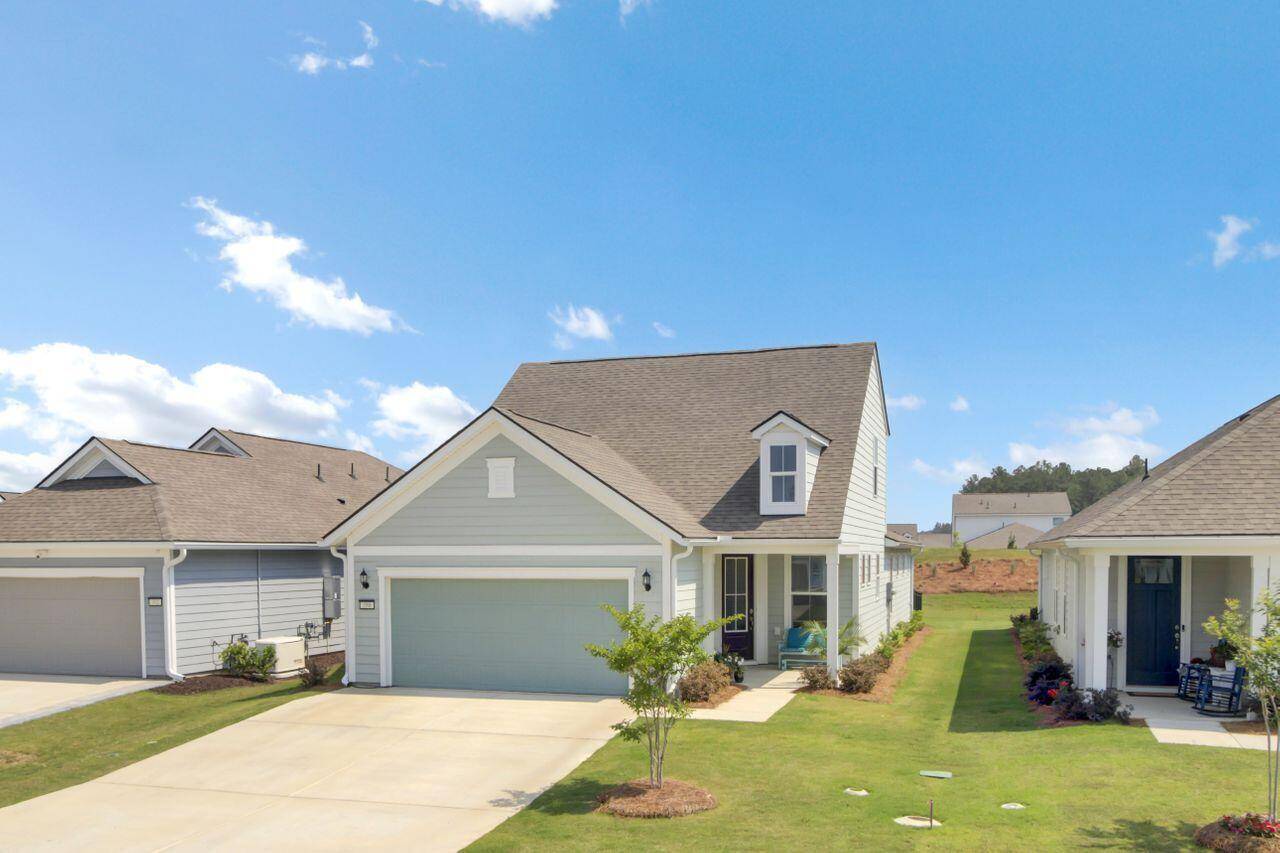 Summerville, SC 29486,350 Dahlia Row Dr