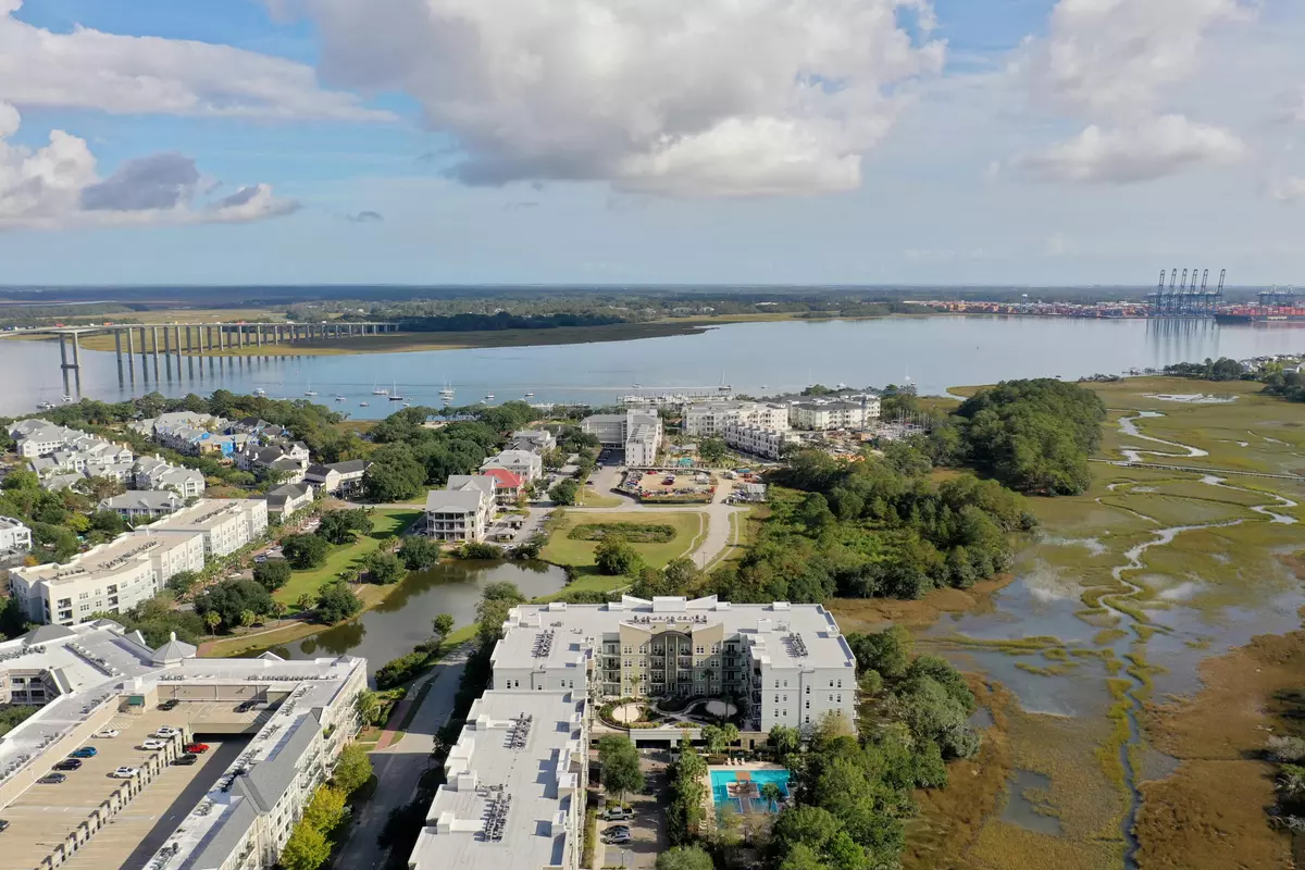 Charleston, SC 29492,145 Pier View St #407