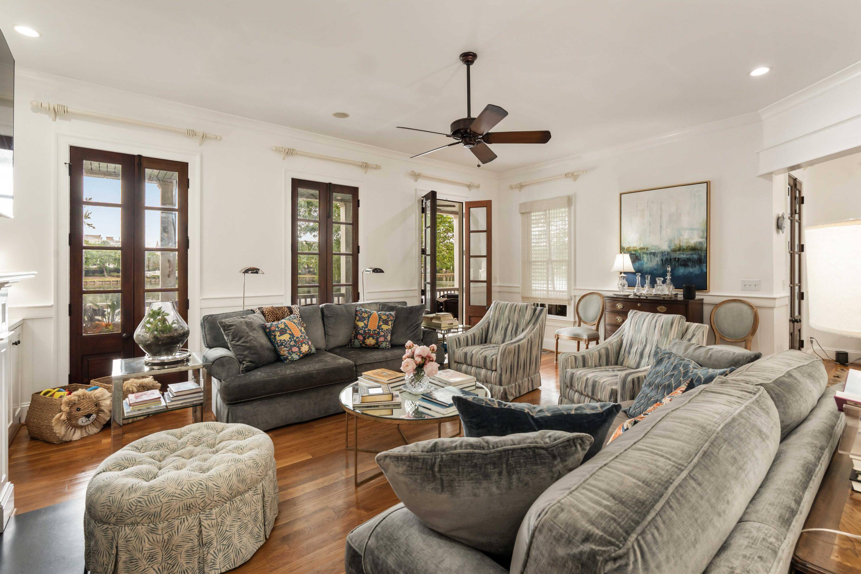 Mount Pleasant, SC 29464,18 Fernandina St