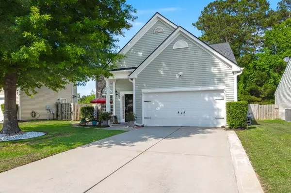 3364 Middlesboro Ave, Summerville, SC 29485