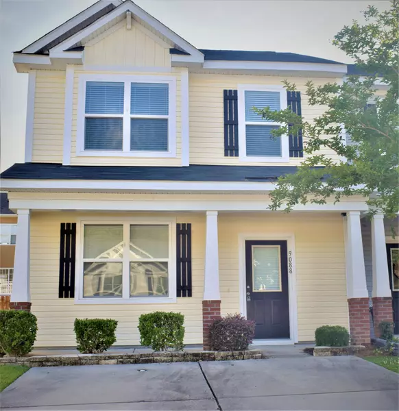 9088 Parlor Dr, Ladson, SC 29456