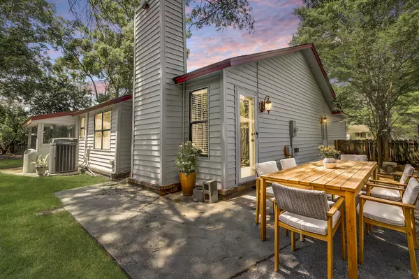 Summerville, SC 29486,109 Salem Ct