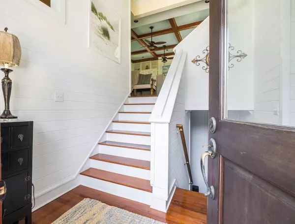 Isle Of Palms, SC 29451,24 Beachwood West