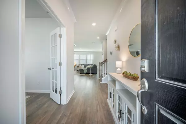 Summerville, SC 29486,705 Squire Pope Rd