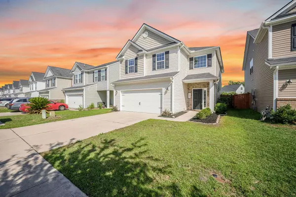 Summerville, SC 29486,743 Redbud Ln