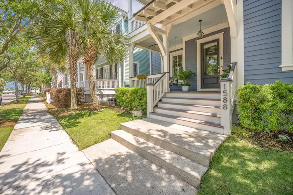 Mount Pleasant, SC 29464,1588 Paradise Lake Dr