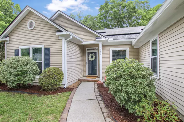 Mount Pleasant, SC 29464,1939 Oak Tree Ln