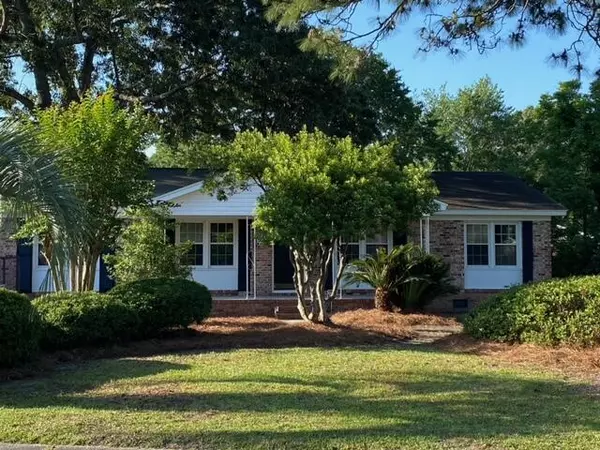 Goose Creek, SC 29445,121 Camelot Dr