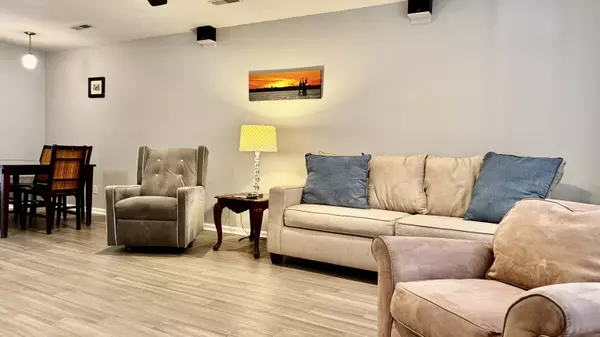James Island, SC 29412,1192 Julian Clark Rd #11