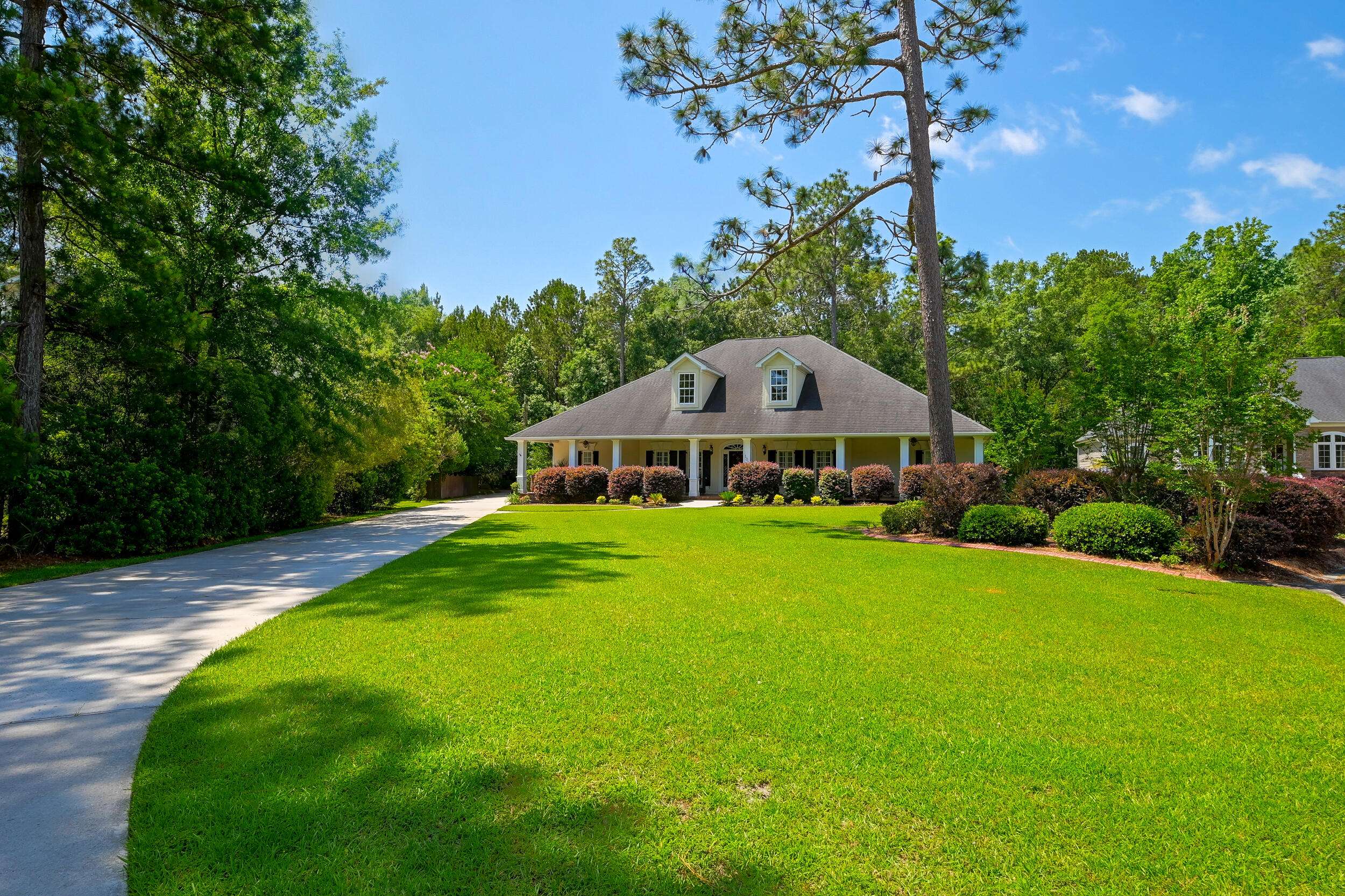 Summerville, SC 29483,101 Firestone Ct