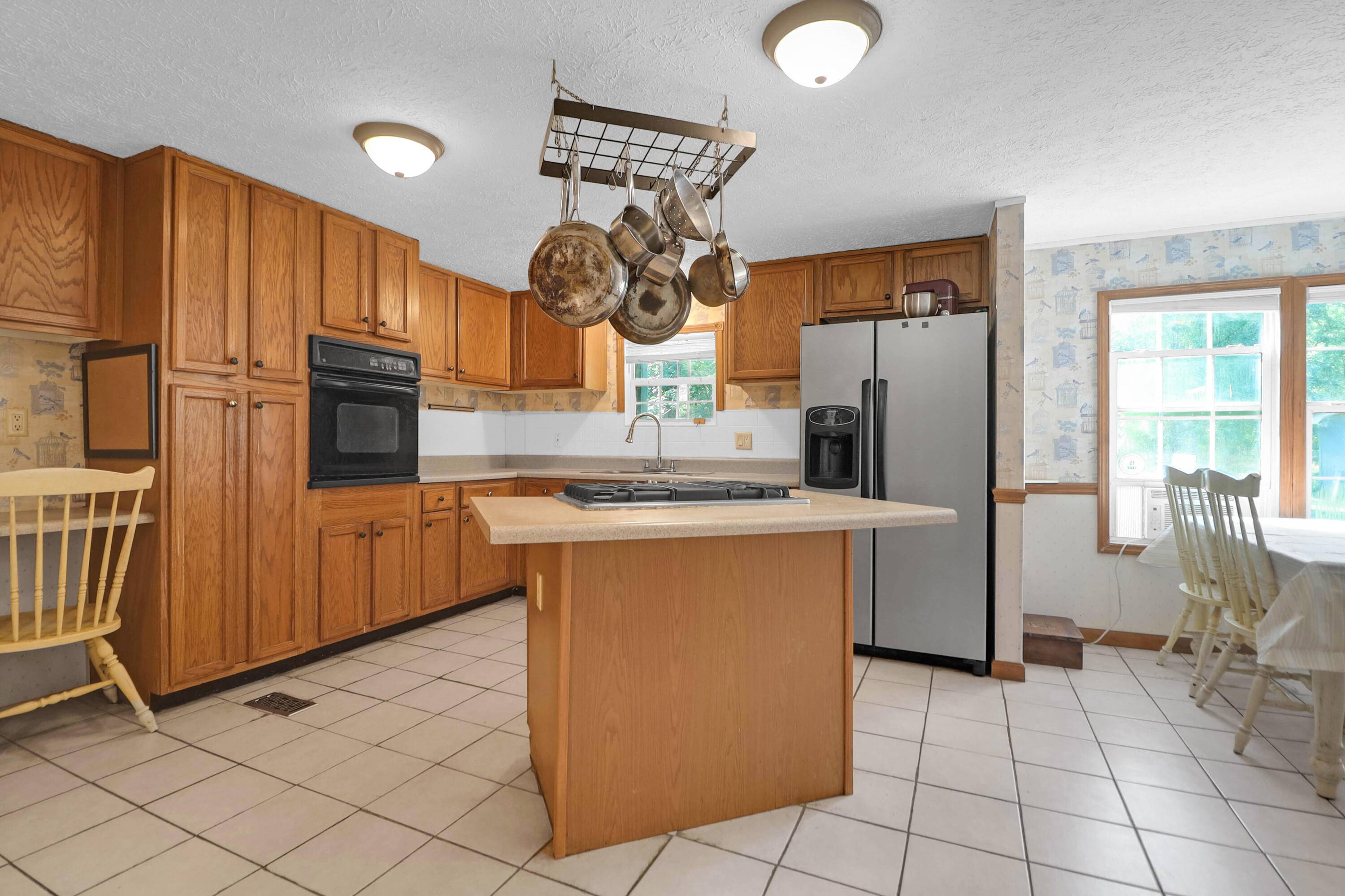 Round O, SC 29474,110 Copperhead Ct