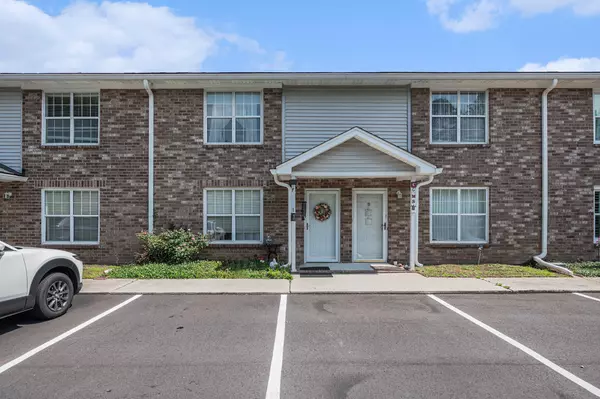 506 Arlington Dr #F, Charleston, SC 29414