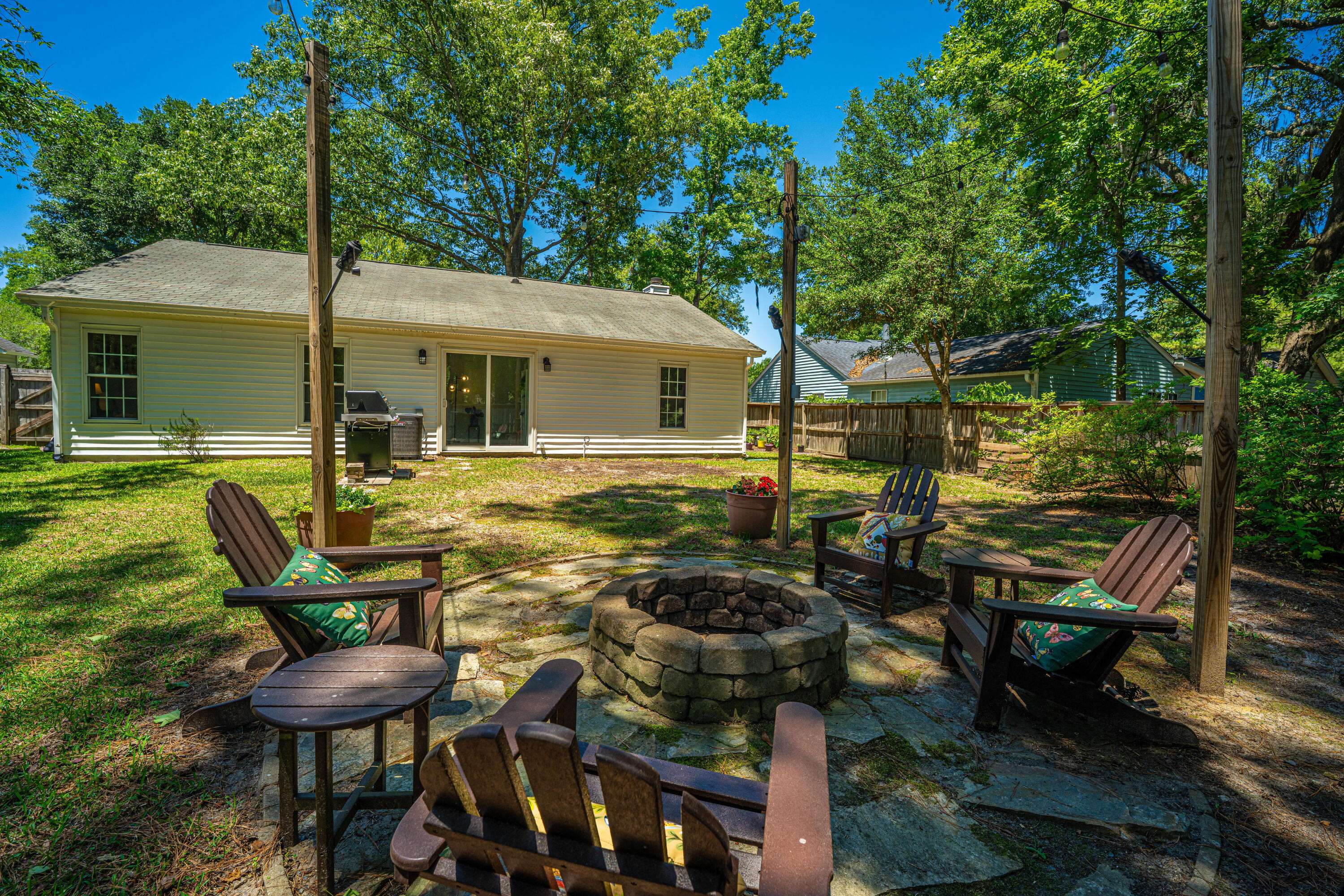 Charleston, SC 29414,2016 Wild Flower Ln