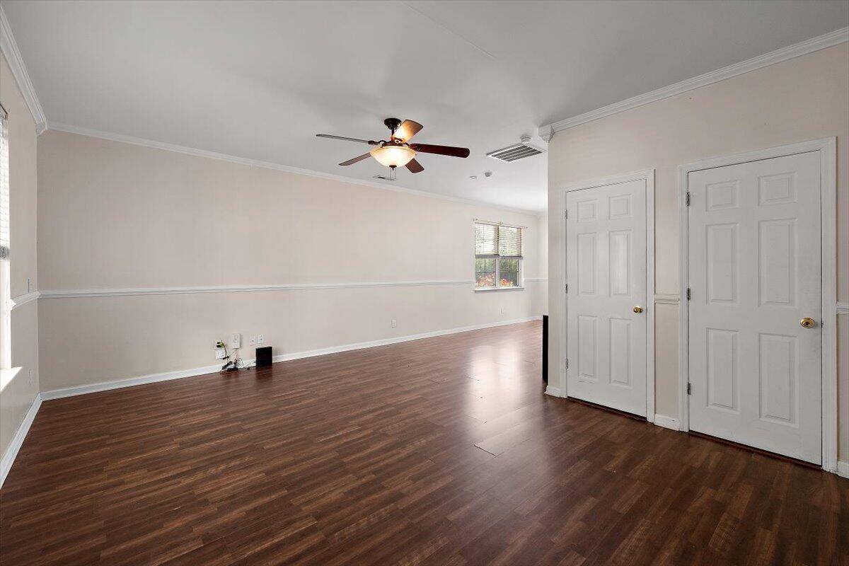 Summerville, SC 29485,8987 Planters Row Ln