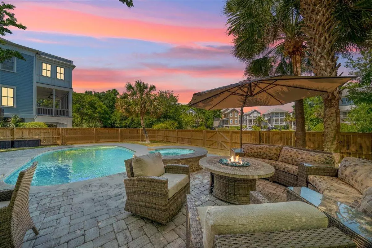 Mount Pleasant, SC 29464,764 Post Oak Dr