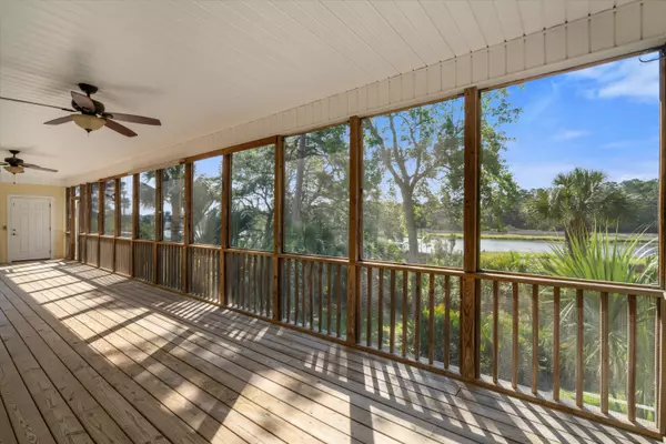 Edisto Island, SC 29438,8970 Palmetto Rd