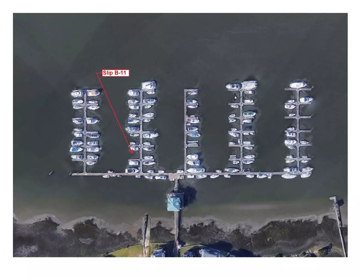 Folly Beach, SC 29439,We 10th St #B11