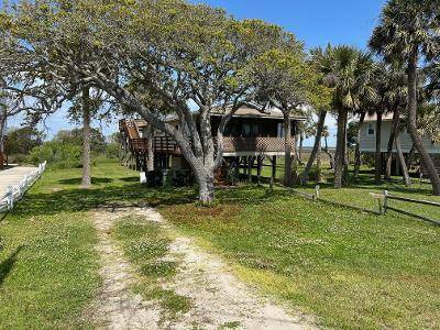 Folly Beach, SC 29439,1736 E Ashley Ave
