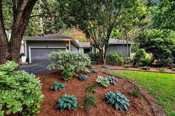 8 Pony Ln,  Charleston,  SC 29407