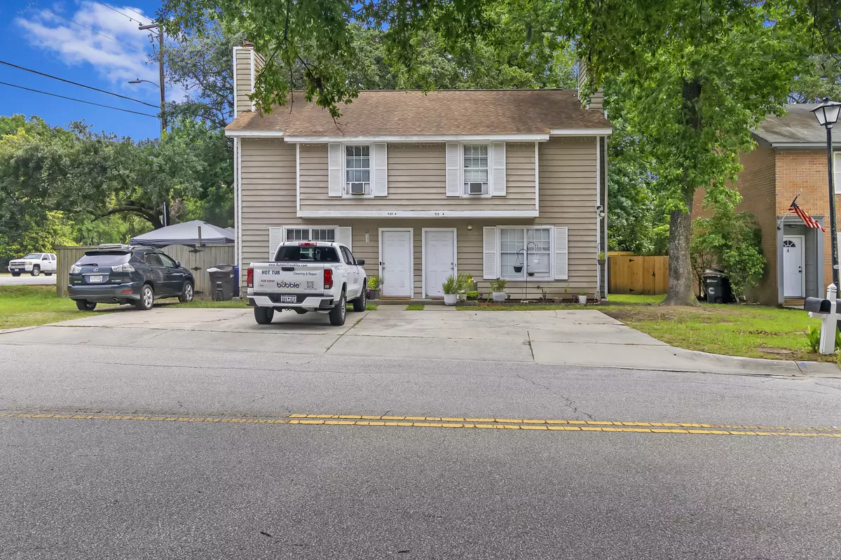 Mount Pleasant, SC 29464,901 Sea Gull Dr #A&B