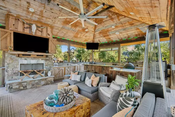 Mount Pleasant, SC 29464,1360 Scotts Creek Cir