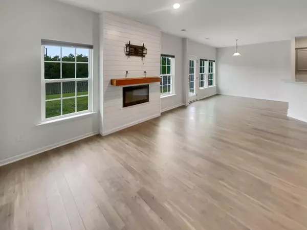 Goose Creek, SC 29445,242 Daniels Creek Cir