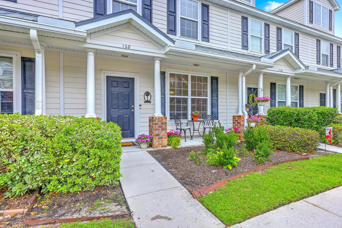 Summerville, SC 29483,108 Hemingway Cir