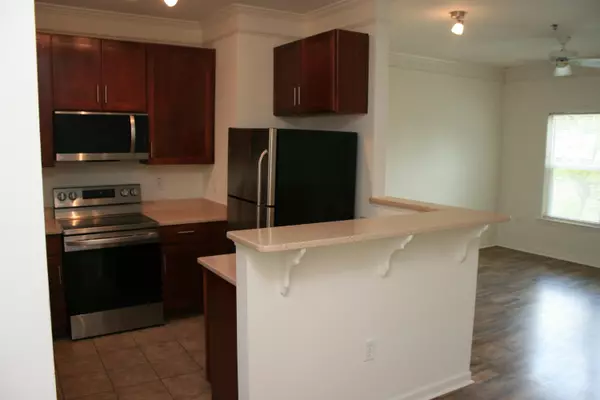 Charleston, SC 29412,1755 Central Park Rd #9103