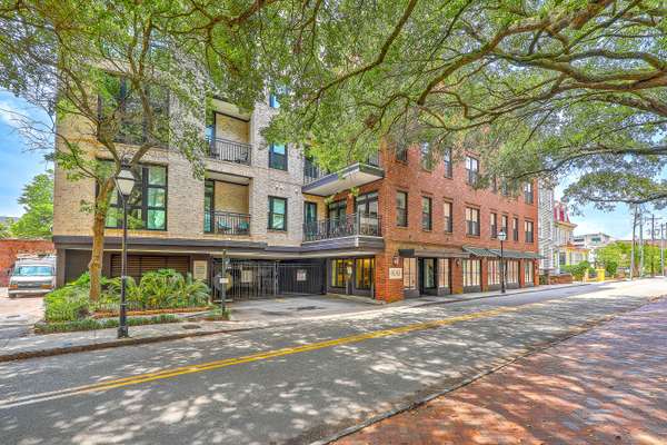 21 George St #203, Charleston, SC 29401