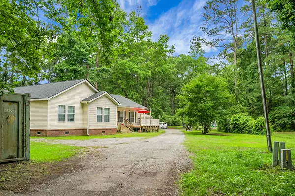 Moncks Corner, SC 29461,785 Coral Acres Dr