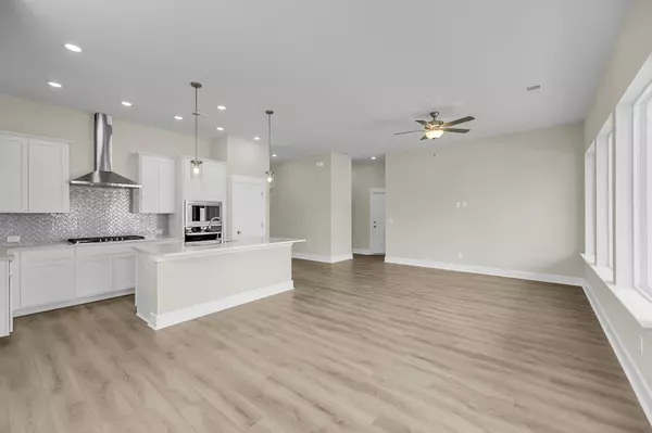 Summerville, SC 29486,338 Trailmore Ln