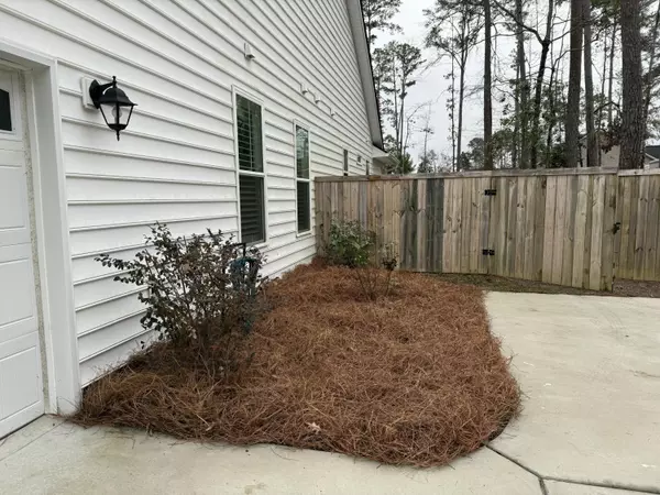 Summerville, SC 29483,206 Almond Ct