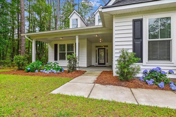 Summerville, SC 29483,206 Almond Ct