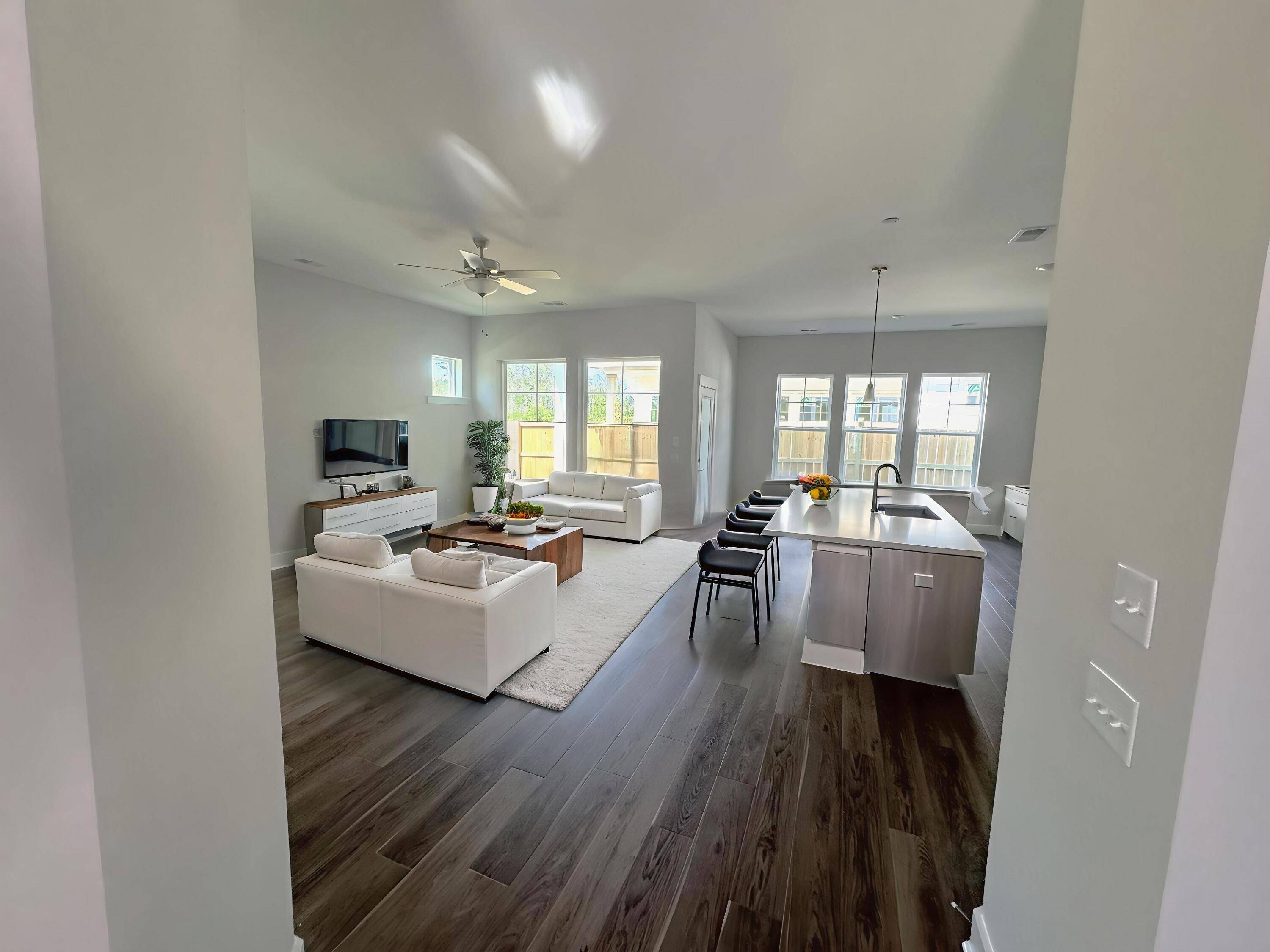 Summerville, SC 29486,326 Trailmore Ln