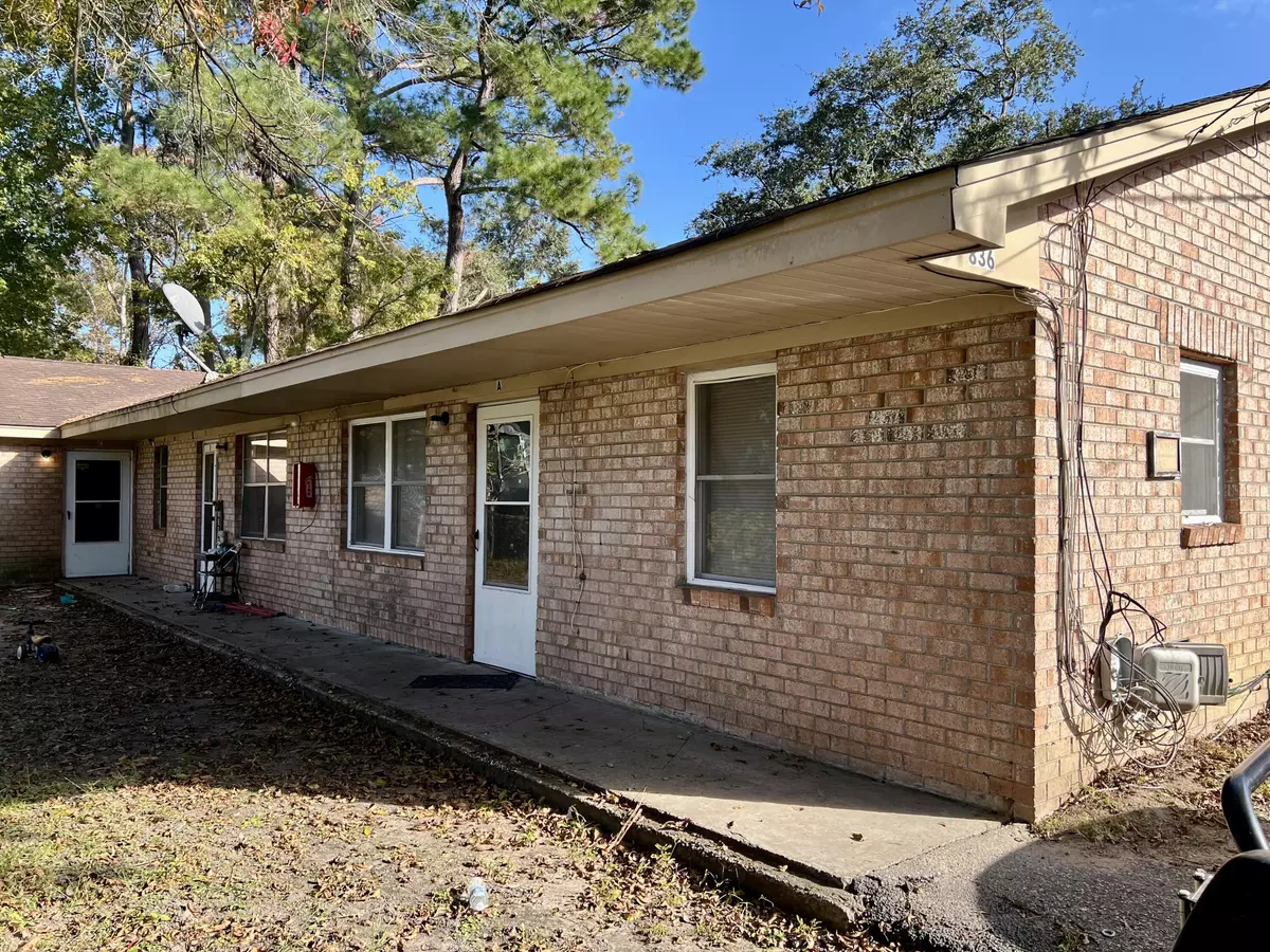 Charleston, SC 29407,836 White Oak Dr