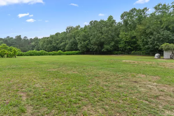 North, SC 29112,5584 Savannah Hwy