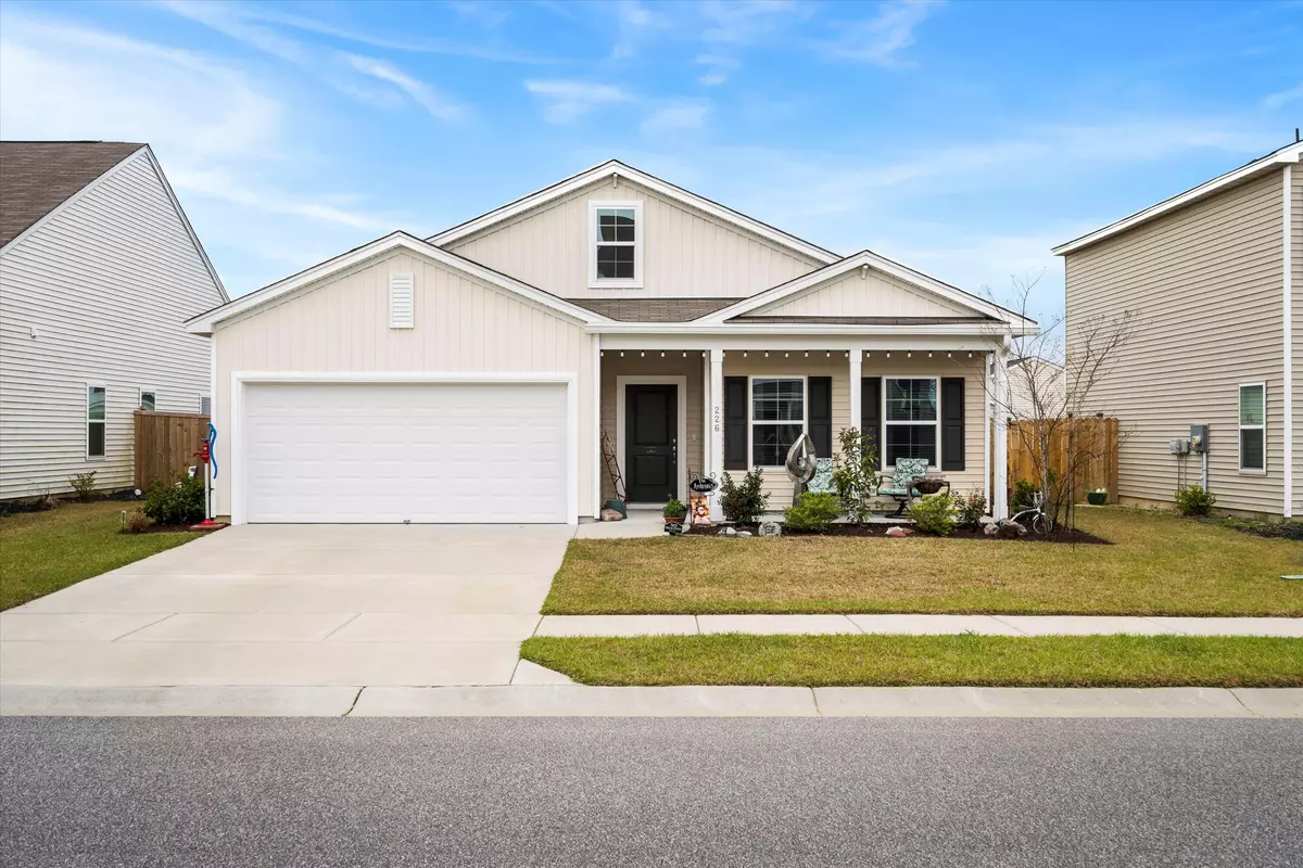 Summerville, SC 29486,226 Clydesdale Cir