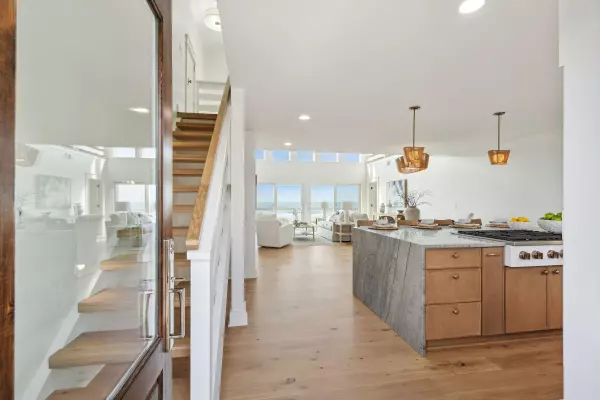 Folly Beach, SC 29439,313 E Arctic Ave