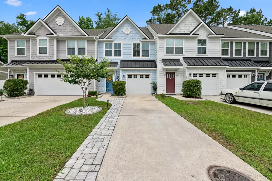 409 Grand Palm Ln, Summerville, SC 29485