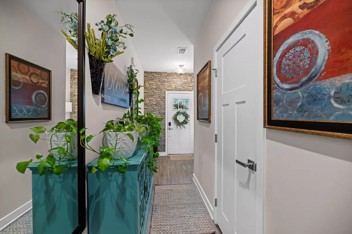 Summerville, SC 29485,409 Grand Palm Ln