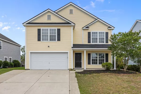 251 Emerald Isle Dr, Moncks Corner, SC 29461